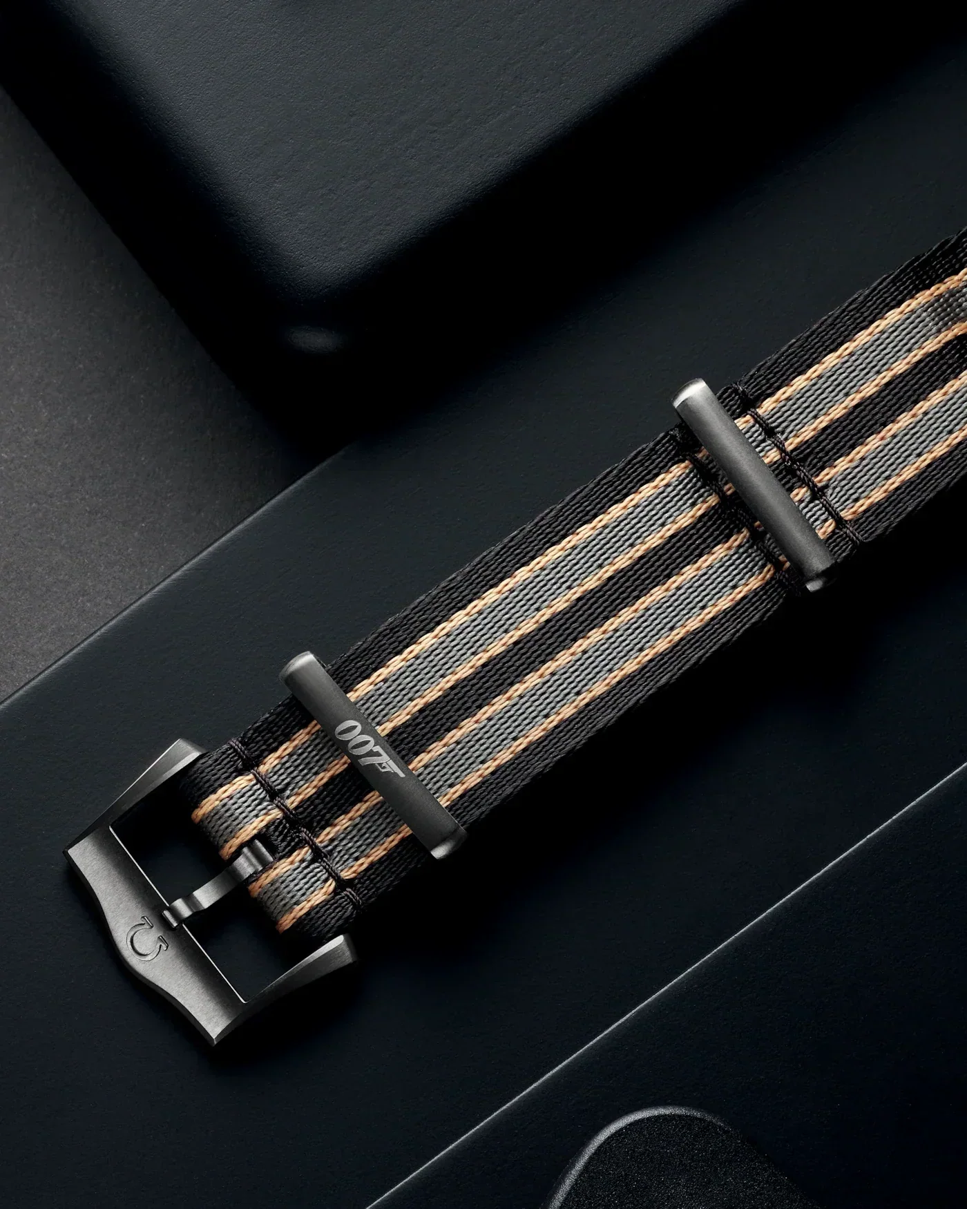 Ashcroft & Vane Marinus Diver 300M 007 Edition – 42mm